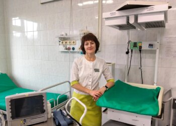 Шесть тысяч раз акушер-гинеколог из Татарска была причастна к маленькому чуду