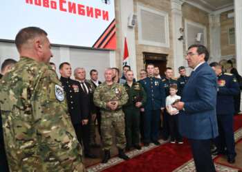 Выпускники второго потока программы «Герои НовоСибири» получили дипломы