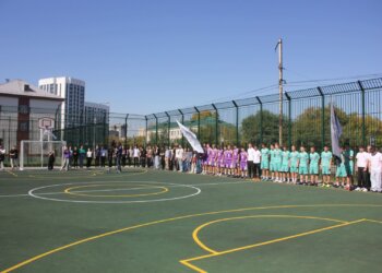 В Новосибирском колледже промышленных технологий открыли две спортплощадки