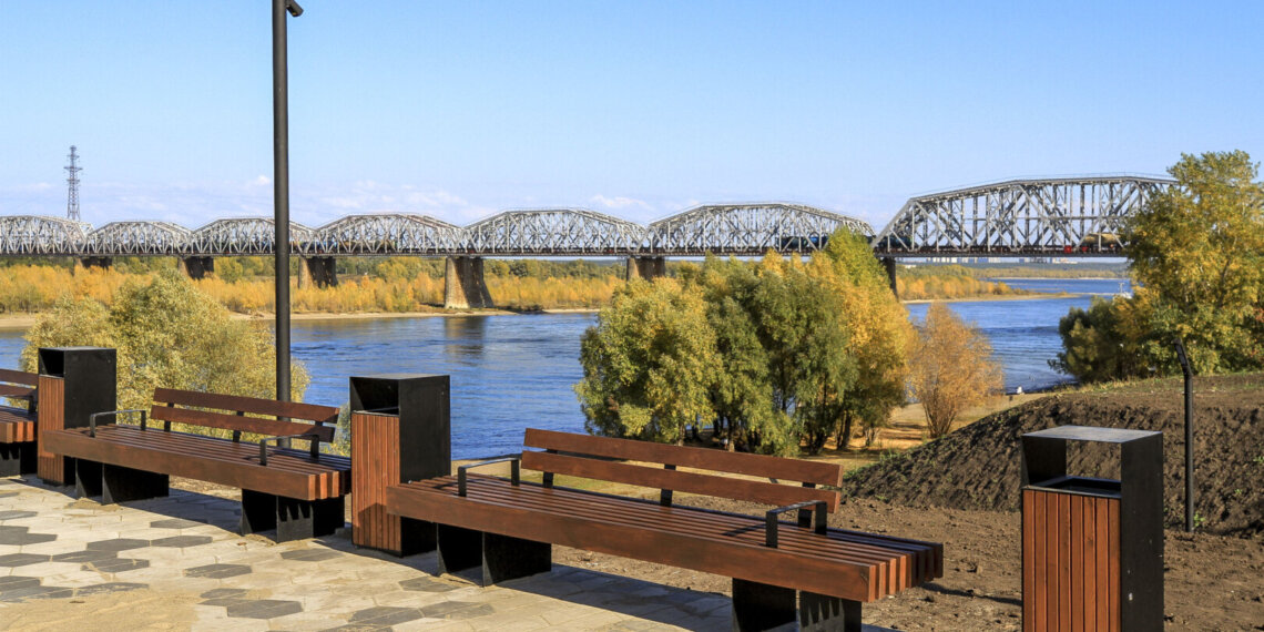 Эко-тропа, смотровые площадки и спуски к воде: в Новосибирске открыли парк «Чемской берег»