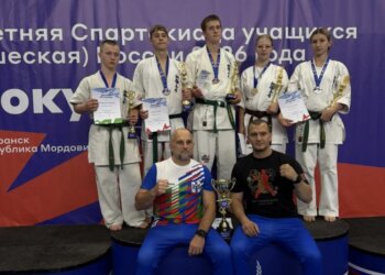 Новосибирские каратисты стали победителями юношеской Спартакиады учащихся России