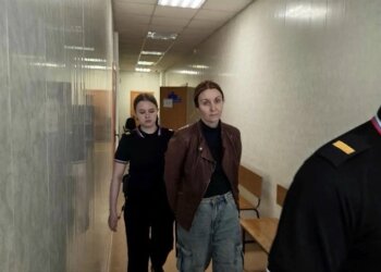 Новосибирский суд оштрафовал сибирячку за денежные переводы экстремистам