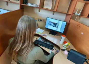 Стали известны имена сотрудников, которые быстрее всех выгорают на работе