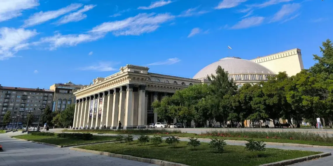 Гастроли театров увидят жители Новосибирской области по «Пушкинской карте»