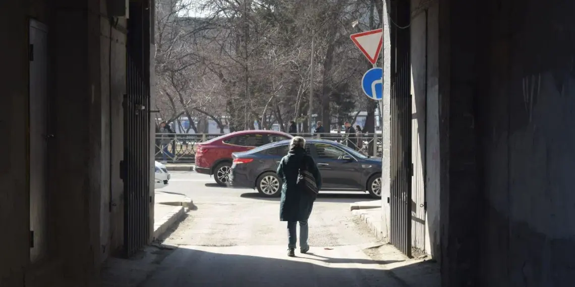 В Новосибирске введён режим повышенной готовности в доме на Обской, 78