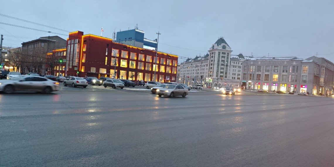 На Красном проспекте Новосибирска настроили «зелёную волну»