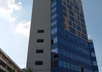 Что станет с недостроенным ТЦ «Подсолнух» в Новосибирске, рассказали в мэрии