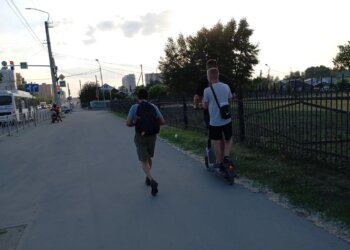 Пара из Москва лишилась 100 тысяч за романтическую поездку