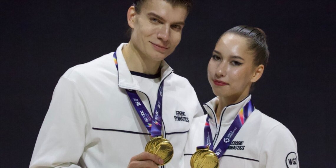 Новосибирец стал чемпионом мира по спортивной аэробике в паре