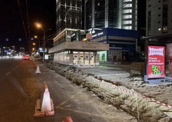 Ещё один тротуар отремонтируют возле метро «Октябрьская» в Новосибирске