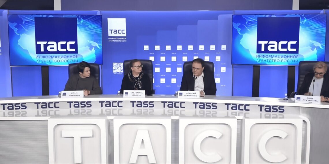 Просвещение, технологии и забота: как государство и бизнес защищают детей в интернете