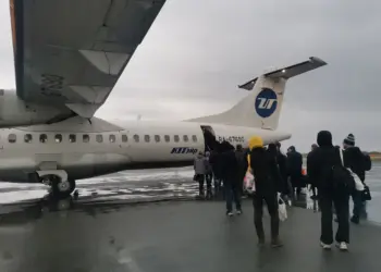 Шесть рейсов отменили в новосибирском аэропорту Толмачёво