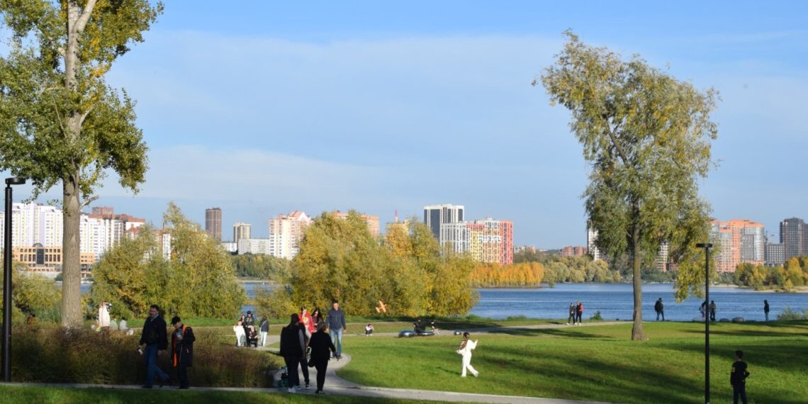 Эксперты подсчитали, во сколько обойдётся осенний гардероб для семьи из четырёх человек