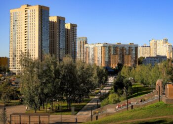Старт квартирной карьеры: как новосибирцы выбирают квартиру детям