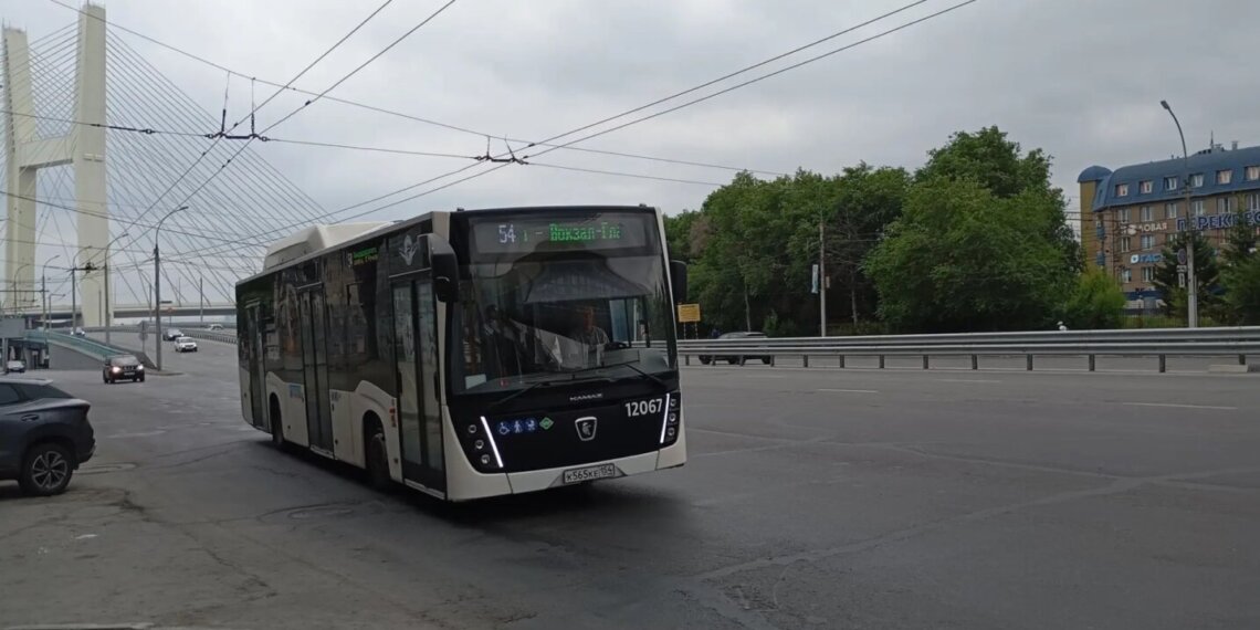 Новосибирску не хватает больше 300 единиц транспорта
