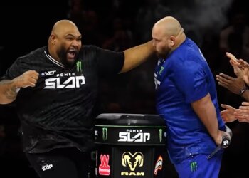 Вася Пельмень проиграл бой за титул чемпиона мира по пощёчинам