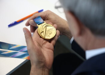 Юные новосибирские спортсмены вернулись с мировых турниров с медалями