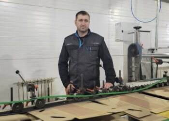 «Своим трудом ты развиваешь страну»: инженер-механик из Болотного рассказал о своём призвании