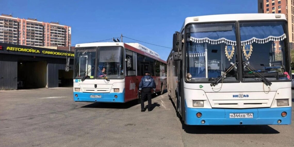 Что нашли инспекторы при проверке новосибирских автобусов