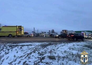Восемь человек пострадали в ДТП с автобусом под Новосибирском