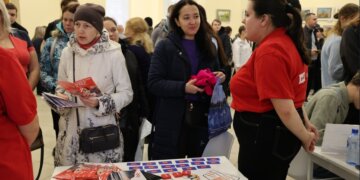 В Новосибирской области прошла масштабная ярмарка вакансий для участников СВО и их семей