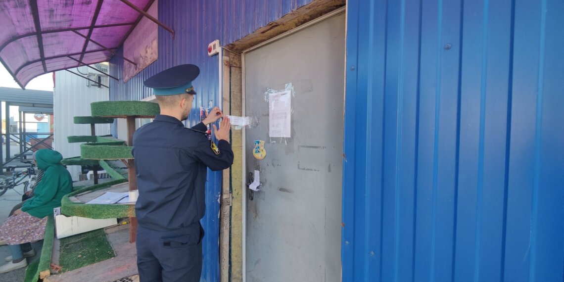 Под Новосибирском предприниматель лишился торговой точки на 50 суток за «серые» платежи