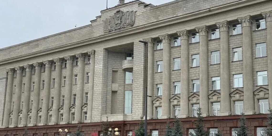 В Красноярском крае штат госорганов сократят на 15%