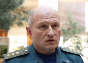 Глава МЧС России Александр Куренков прибыл в Новосибирск 19 октября