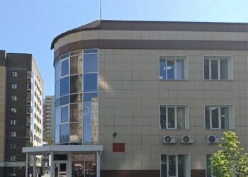 Директора новосибирской школы № 148 обвиняют в хищении в особо крупном размере
