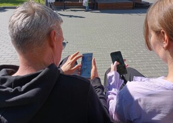 Зато поговорим: в России падает трафик мобильного интернета, но растёт число обычных звонков