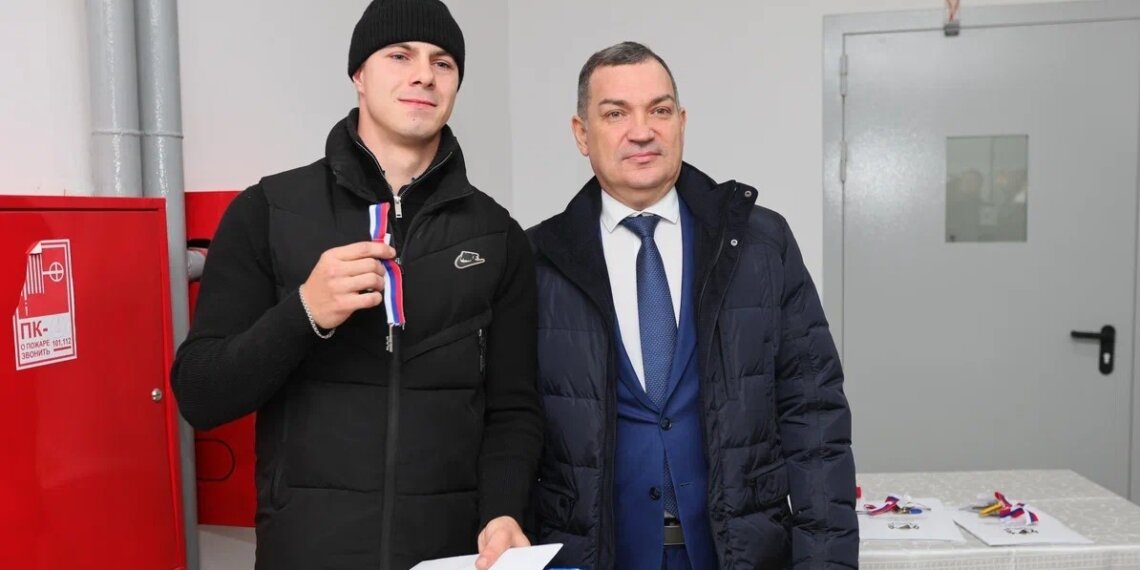 Под крышей дома своего