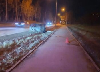 В Новосибирске квадроцикл насмерть сбил пенсионерку на тротуаре