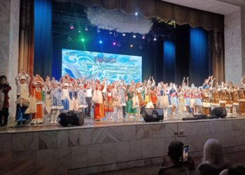 Феерия талантов: в Ленинском районе прошёл городской творческий фестиваль для дошкольников «Дружба народов России»