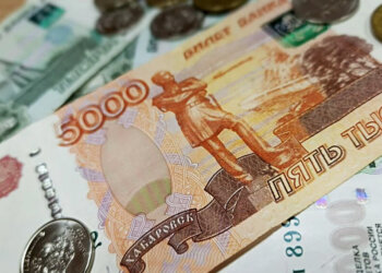 Более 13 тысяч новосибирских пенсионеров получили прибавку после увольнения