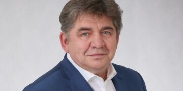 Глава Минприроды НСО Евгений Шестернин уходит в отставку