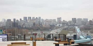 В Новосибирске открылась новая смотровая площадка для наблюдения за салютами