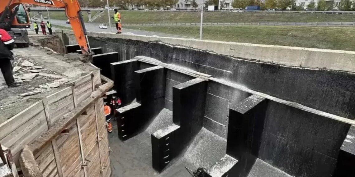 На Ипподромской в Новосибирске стартовал новый этап ремонта подпорной стены
