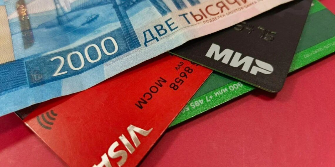 Утрата паспорта обернулась для новосибирца встречей с приставами